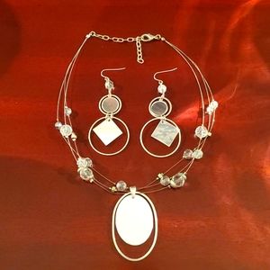 Silver and mirror necklace and earrings set